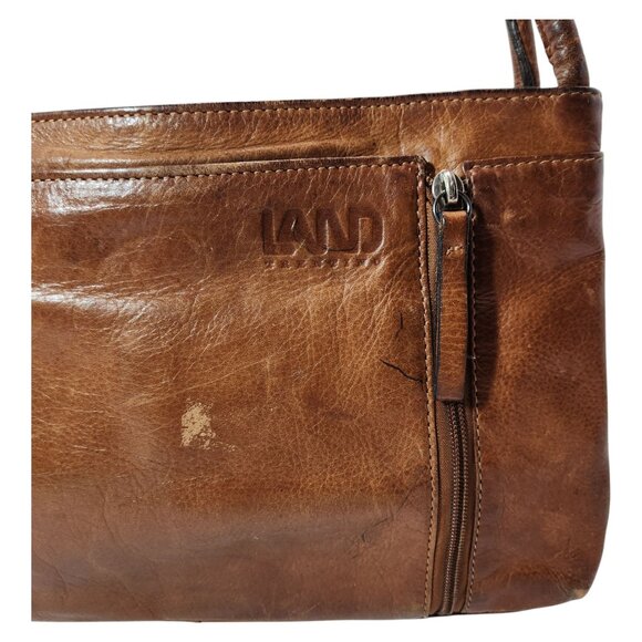 Land Trentino Distressed Leather Shoulder Bag Made in Columbia - Picture 3 of 13